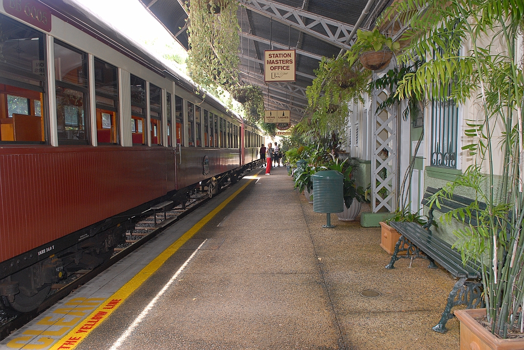 0542 Kuranda Scenic Railway.jpg